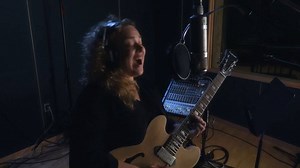 Madeleine Besson performs her original song “Today I’m Free” live at the Reel Sessions! Full Video on YouTube https://youtu.be/7b5OIc87RxY | Reel Sessions Live | Facebook
