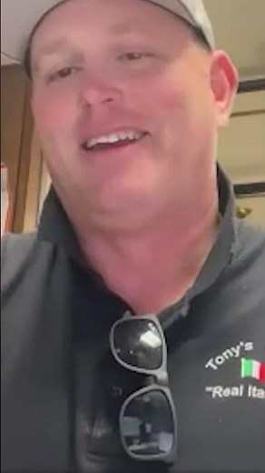 Elio explains the benefits of traveling with Dave Portnoy