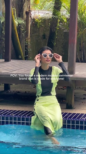 From poolside chic to beach elegance, @melor_swiim upcoming swimwear collection promises a variety of styles for every modest fashion enthusiast. Aren’t you excited to be one of our #melorgirls ? 🌸