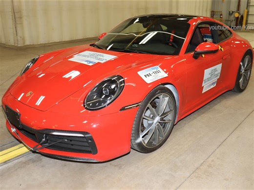 2024 保时捷 911 卡雷拉 正面100%重叠刚性壁障碰撞测试 nhtsa