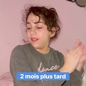 Les amis ce soir nous finissons la semaine en beauté ,alors certes Jade ma petite reine de la nuit nous fait des nuits courtes en ce moment mais… encore une fois derrière ces phases d’insomnies se cachent des progrès fabuleux. Souvenez-vous le 22 février je chantais cette chanson avec Jade et je devais beaucoup l’aider elle ne chantait que le dernier mot de la phrase et… aujourd’hui le 26 mars soit deux mois plus tard!!!! elle chante seule et je n’ai pas eu à intervenir🙏🫶💙💙💙💙💙 Alors la di