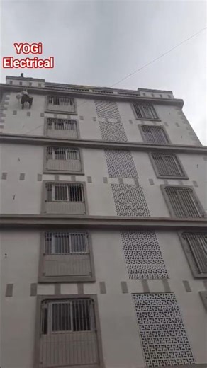 Electrical work video, outdoor light fiting #attitude #motivation #lafzlafzmoti #electrical