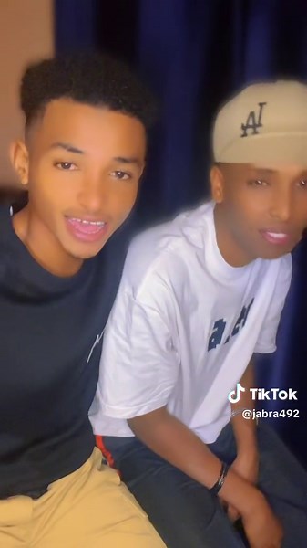 Xaafid kabuur vs jabra kabuuur😂🩸❤️@Ubdy haafid🇸🇴🇰🇪🇺🇬🇪🇹 22 #juubalan💪 #kismaayo #madaxweynaha #mogadishu #madaxweynaha #mogadishu #nairobitiktokers #som #islii