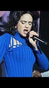 Rosalía - LA COMBI VERSACE - Live from the MOTOMAMI World Tour in Berlin 2022