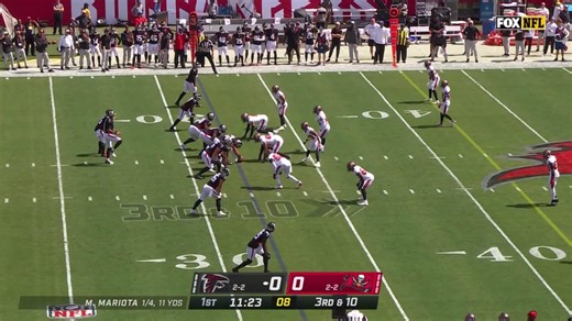 Joe Tryon-Shoyinka's filthy spin move sets up his sack of Mariota