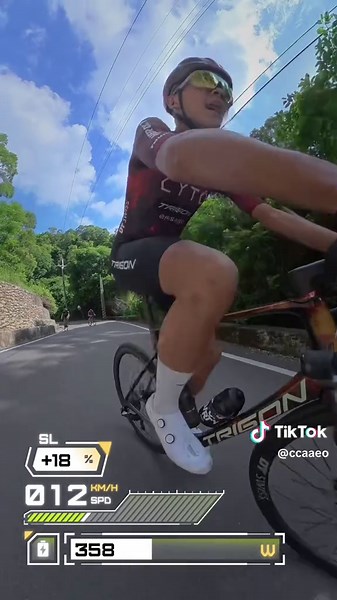 這樣夠快嗎？ @Team CYTO TRIGON #cyto #公路車 #BEACYTOIST #cycling #trigon #班長 #還有快的嗎