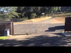 Liftmaster CSL24v sliding gate operator