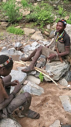#tribe #tanzania #bushman #hunting #animals #dogs