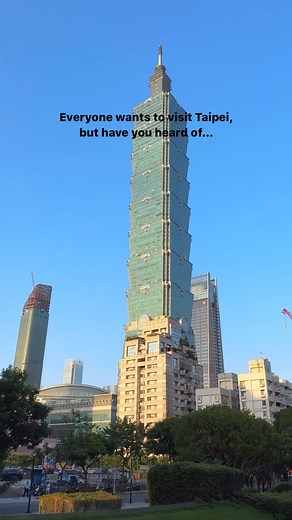 One of the most beautiful place near Taipei that you should visit! It's a great place to chill and relax, the old street has many kind of delicious Taiwanese food and the waterfall is just gorgeous++ Wulai District 烏來區 :No.16號, Pubu Rd, Wulai District, New Taipei City, 233 Send this to your travel buddy 﫶 | Taipei City | Facebook