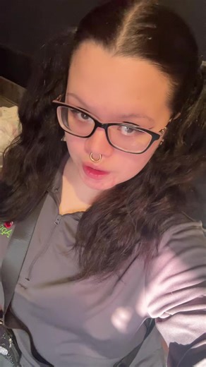 I wanna twerk in the applebees NEOW | applebees