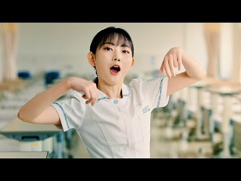 ラッパー・あっこゴリラ、アップテンポのラップを刻む！神戸女子大学 CM