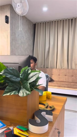 SIGNMAKER on Instagram: "Manufacturing trust, not just letters🖇️ Professional signage production B2B solutions 👉🏻Acrylic 3D letter 👉🏻aluminium channel letter 👉🏻liquid letter 👉🏻indoor signage 👉🏻slim glass display board Contact: 9895 22 72 71"