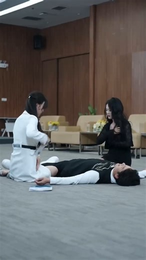 517K views · 16K reactions | Kung Fu Boy Saved a CEO Beauty—She Took Him Home and Showered Him with Billions! | SH Podcast | Facebook