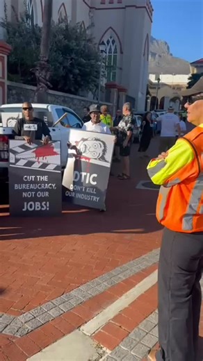 This is what unity looks like. ✊🏾 Right now, outside Parliament in Cape Town, the film industry isn’t just “showing up”, we’re standing up. Filmmakers, technicians, and storytellers are gathered because our industry isn’t a luxury; it’s a livelihood. Policy delays aren’t just paperwork; they are missed meals and deferred dreams. We aren’t asking for favors. We are demanding fairness, accountability, and the respect this sector deserves. To everyone on the ground: hold your heads high. Your pres