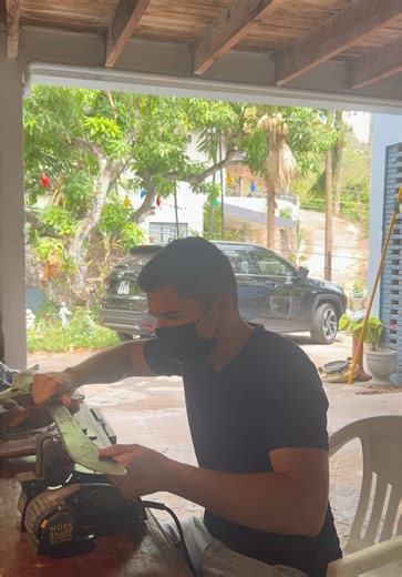 Cutlass and axe sharpening today. Need sharpening? DM or whatsapp 3657439 #sharp #trinidad #knives