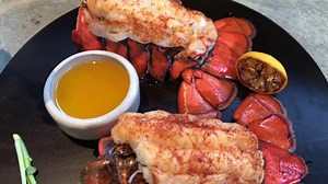 Morton's Lobster Butter Dip.mp4