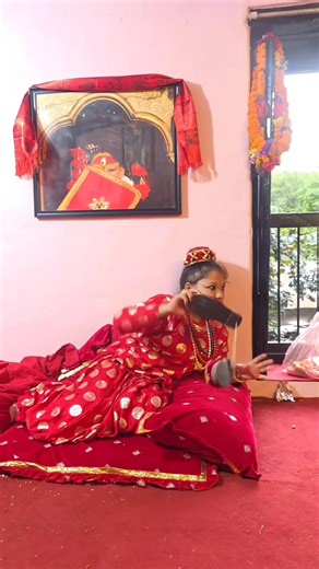 Kisah Kumari: Proses Transisi dari Dewi ke Manusia