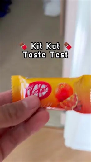 Rating rare Kit Kat flavors with my girlfriend