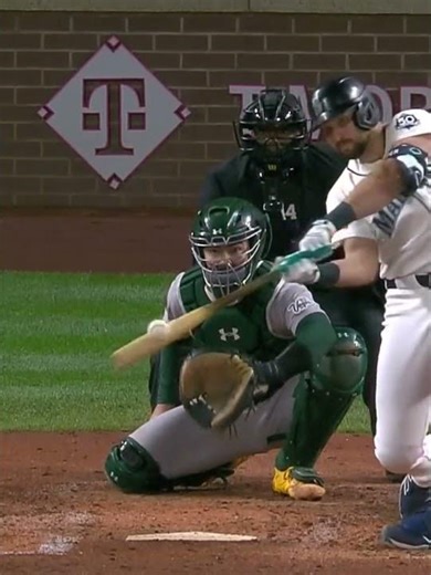 Cal Raleigh CRUSHES His 4th Home Run of 2026!