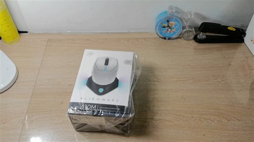 外星人AW610M开箱！