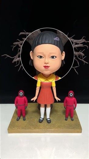 When the Wooden Doll Turns Its Head, The Game Begins!