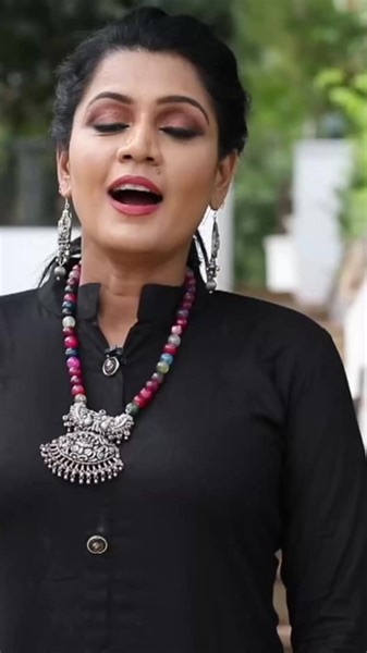 The supraspinatus muscle externally rotates and adducts the humerus; It classifies as a pennate muscle. The infraspinatus muscle abducts and externally rotates the shoulder; it works best as a rotator with the patient in a prone position, and it is considered a pennate muscle. | Dr. Jaya Mahesh