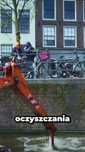 😱 Co roku WYŁAWIĄJĄ 15 TYS. ROWERÓW z kanałów! Dlaczego?#shorts