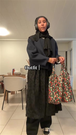 How to Sleep Better on Planes: Tips and Tricks