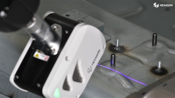 The HP-L-10.10 is the only laser scanner you need to tackle any large-volume CMM challenge. ✔️ It's fast, highly accurate, versatile, and user-friendly. Launched on our bridge CMMs, the sensor is also available for horizontal arm and gantry machines, allowing you to benefit from its unprecedented speed to boost your manufacturing throughput 👉 https://hxgn.biz/494GjxS #qualitycontrol #manufacturing #3Dscanning #manufacturingtechnology #HPL1010 #horizontalarmCMM | Hexagon Manufacturing Intelligen