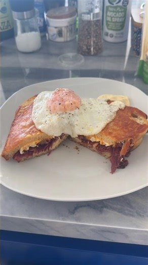 Wagyu Pastrami Breakfast Grilled Cheese