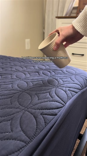 One of those things you don’t think you need… until you’re really glad you have it. 🛏️💧 #TikTokShop #HomeEssentials #MattressProtector #CleanHome #bedding