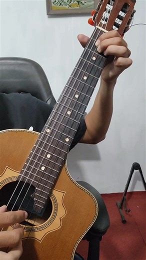 Tutorial de Requinto: No por Obras del Dúo Líbano