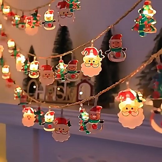 🎄✨ ĐÈN LED NOEL TRANG TRÍ 3M – LUNG LINH KHÔNG KHÍ GIÁNG SINH! 🎅 ----------------------------------- 🛒 Mua ngay tại: https://www.hangnhapkhauchinhhangg.store/noel2 ----------------------------------- 🌟 Rực rỡ với ông già Noel, cây thông, người tuyết cực dễ thương 🥰 💡 Ánh sáng vàng ấm áp – an toàn – tiết kiệm điện, dễ dàng treo ở cửa sổ, phòng khách, quán cà phê hay góc chill trong nhà. 🎁 Phù hợp trang trí Noel, chụp ảnh, decor tiệc cuối năm – tạo không gian ấm cúng và tràn ngập niềm vui. 