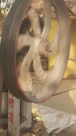 traditional sugarcane making juice old machine #shortsfeed #shorts