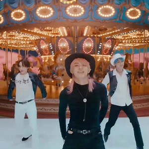 𝙏𝙓𝙏 - 𝘽𝙇𝙐𝙀 𝙃𝙊𝙐𝙍. ♡ | Ｋｏｒｅａｎ - 動画.