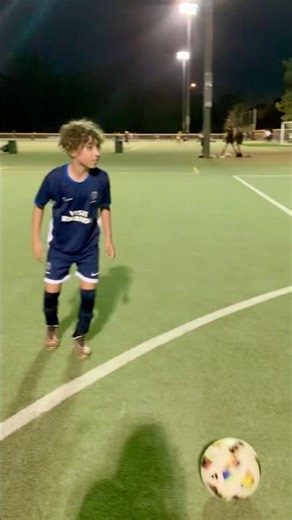 How to SWEEP KICK the BALL ⚽️ #football #soccer