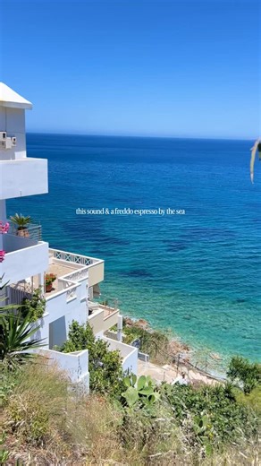 crete unlocked | 📍Pantanassa Beach, Heraklion 🌺🇬🇷 #crete #greekislands #greece #islandlife #beaches | Instagram