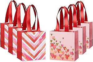 Papyrus 5" Small Valentine's Day Gift Bags, Hearts (3 Bags)
