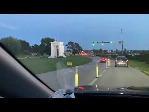 Using the NEXUS lane from Canada to U.S. at Peace Arch - August 13, 2022