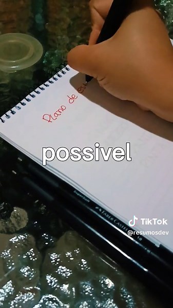 Plano de estudos JavaScript. O Javascript é uma das principais linguagens de programação que existem hoje. Com certeza vale a pena você investir um tempo e estudar um pouco. Sabendo JS você pode seguir carreira como front-end, back-end (através do NodeJS por ex) ou ambos. #programarores #desenvolvimentoweb #desenvolvimentodesoftware #javascript #programação #analisedesenvolvimentodesoftware #cienciadacomputação #sistemasdeinformação