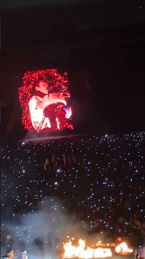 Message man - twenty one pilots live in LA