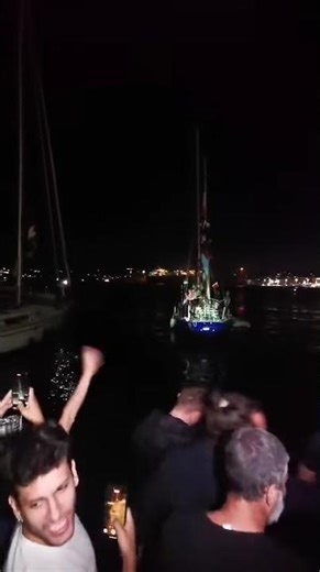 Αναχώρησε το "Οξυγόνο" από τη Σύρο για το Στόλο για τη Γάζα