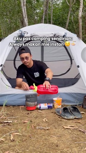 Camping sendirian Vs. Camping sama temen