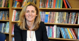 Alleyne's boss becomes national super-head as staff train future teachers