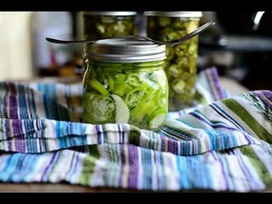 Homemade Pickled Banana Peppers