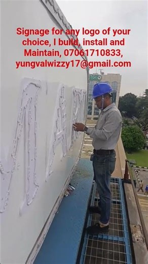 Signage, installation Maintenance