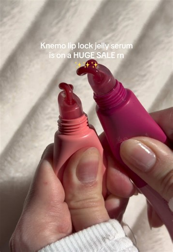 Knemo Lip Lock Jelly Serum on Sale!