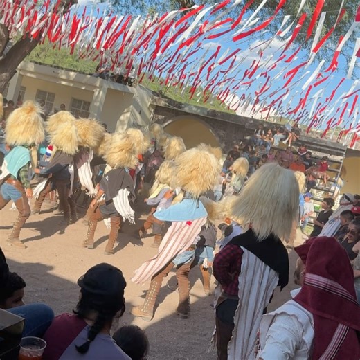 28K views · 166 reactions | Snow Tha Product on Reels | Facebook