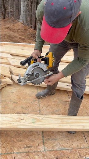 How to cut the bird’s mouth out of a rafter ￼