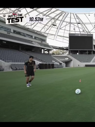 Mastering Curve Soccer Shots: Techniques and Tips